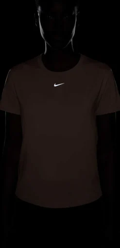 One Classic shortsleeve shirt