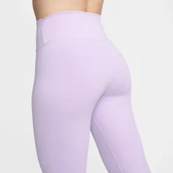 One Dri-FIT legging