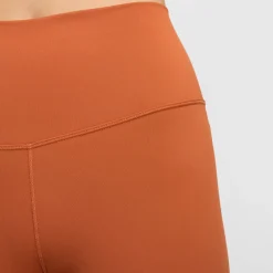 One Dri-FIT legging