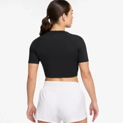 One Fitted t-shirt