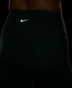 One High-waisted 7/8 legging