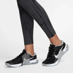 One legging