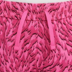 One Woven short