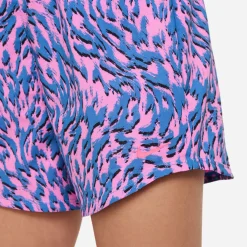 One Woven short