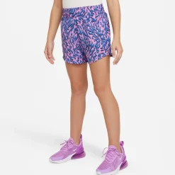 One Woven short