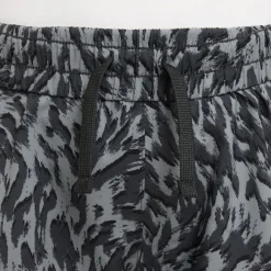 One Woven short