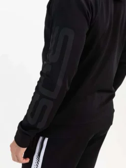 Orrell vest