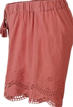 Posey short
