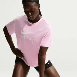pro women's dri-fit Ruimvallend T-shirt