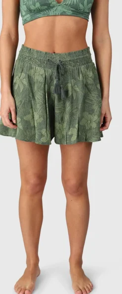 Raine Women Shorts