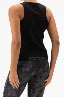 Rain t-shirt