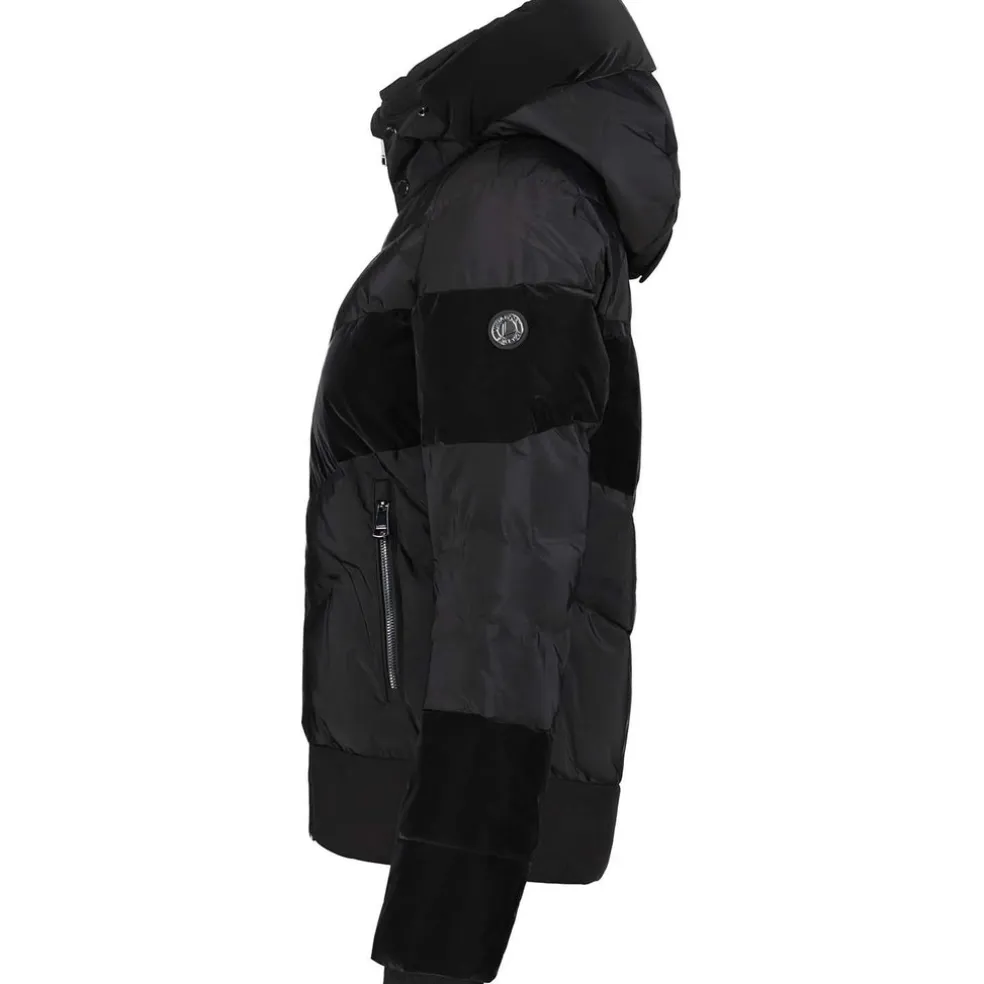 Sarvisoaivi ski-jas