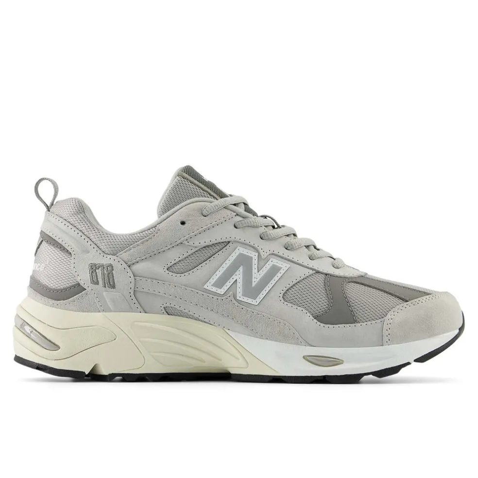 878 schoenen