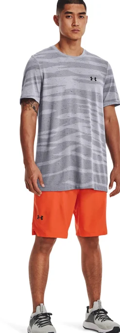 Seamless Novelty shirt