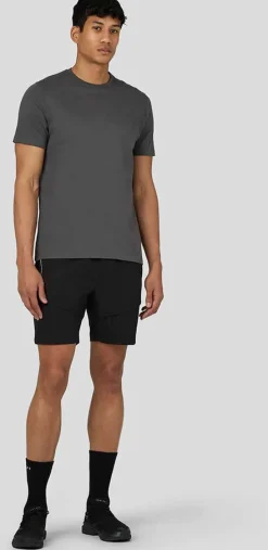 shortsleeve shirt