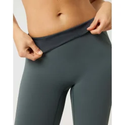 sleek legging