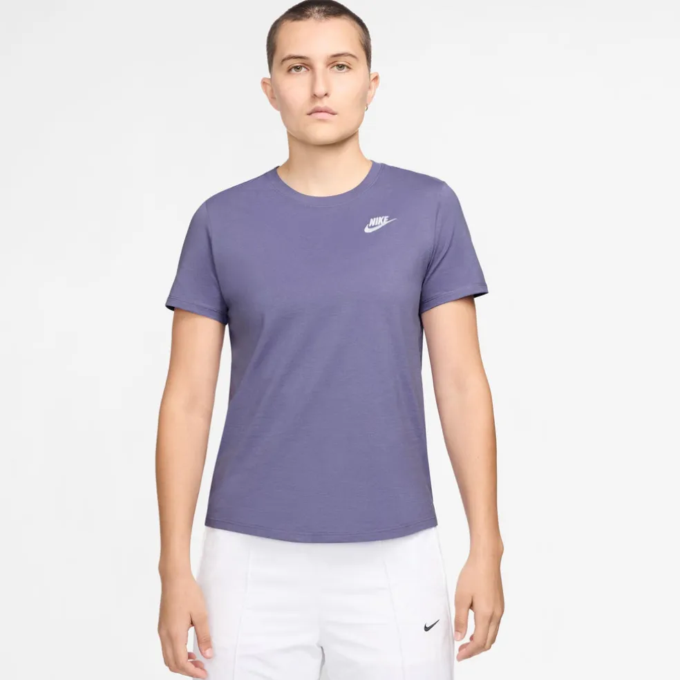 Sportswear Club Essentials T-shirt