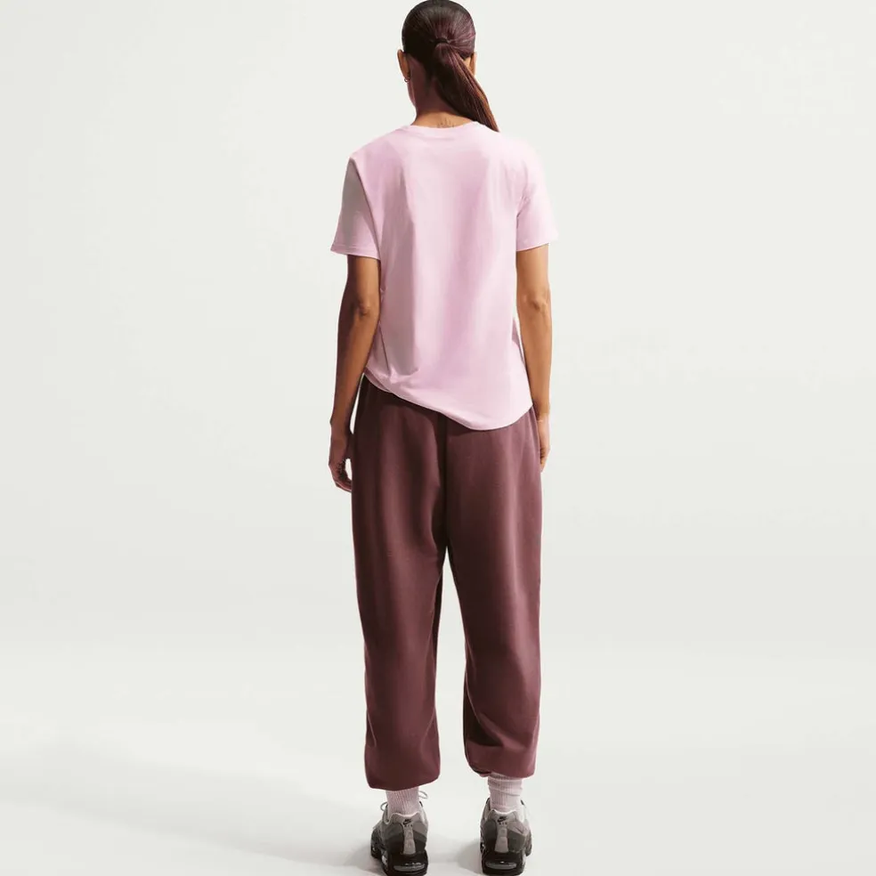 Sportswear Club Essentials T-shirt