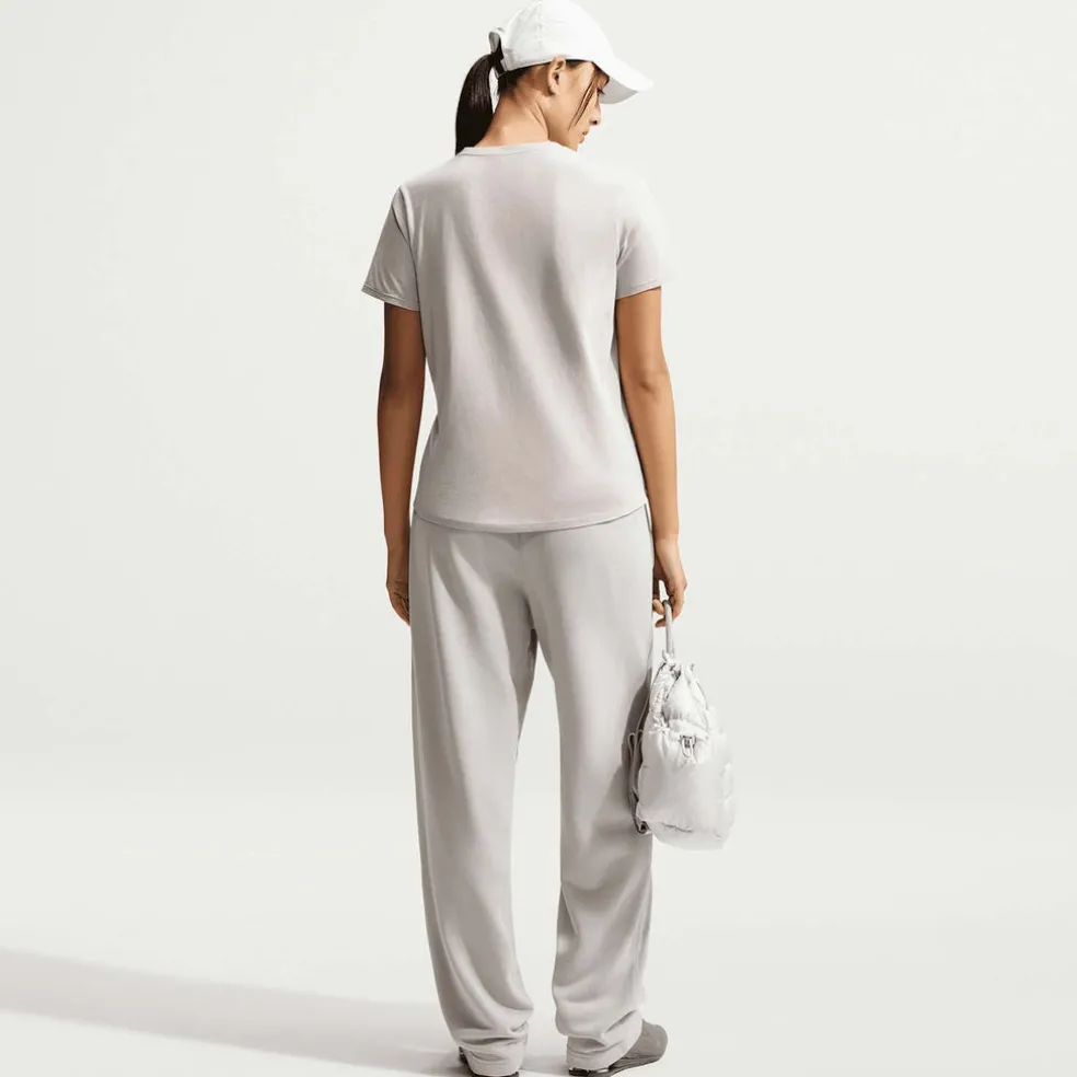 Sportswear Club Essentials T-shirt