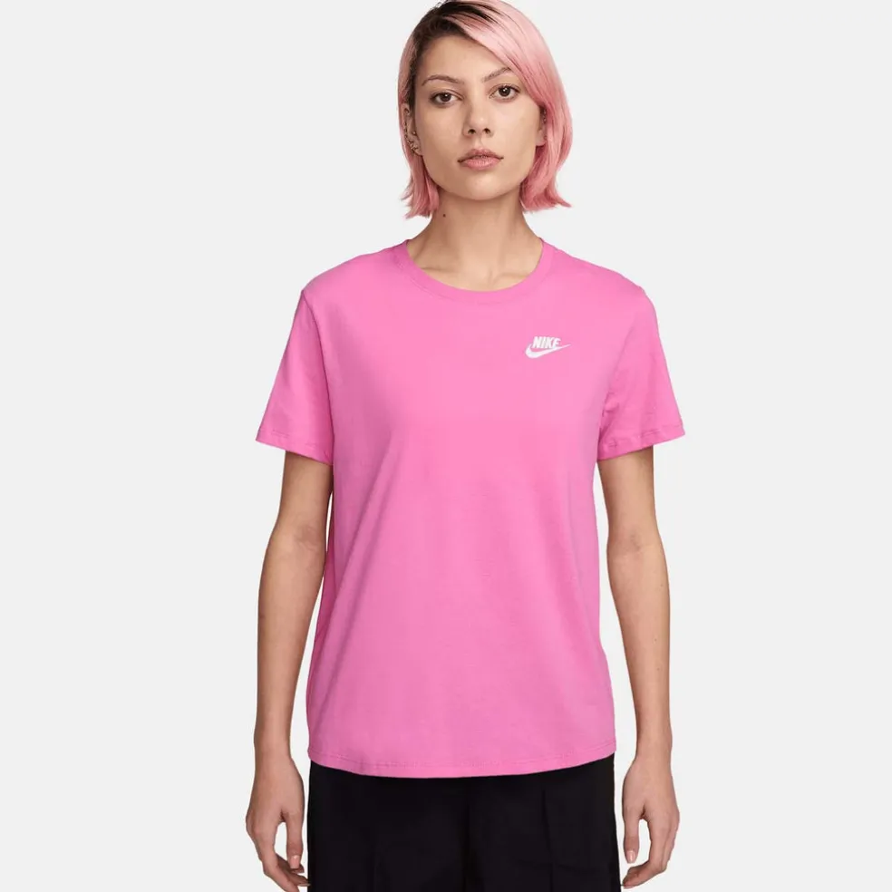 Sportswear Club Essentials T-shirt