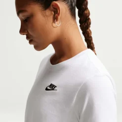 Sportswear Club Essentials T-shirt