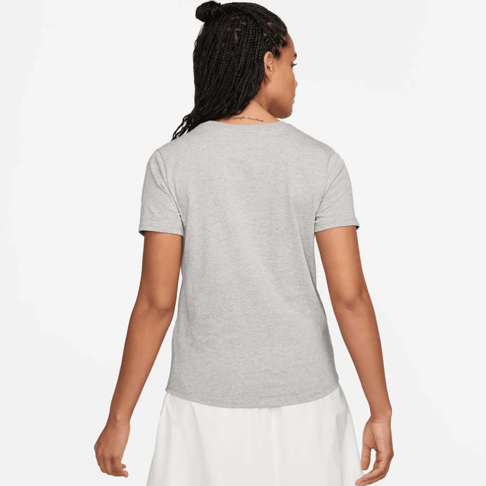 Sportswear Club Essentials T-shirt