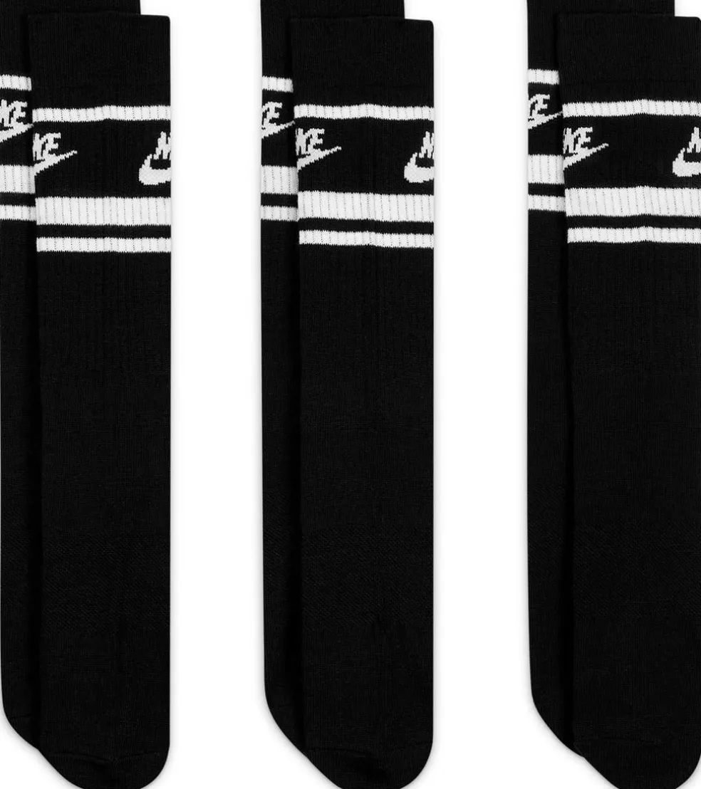 sportswear everyday essential