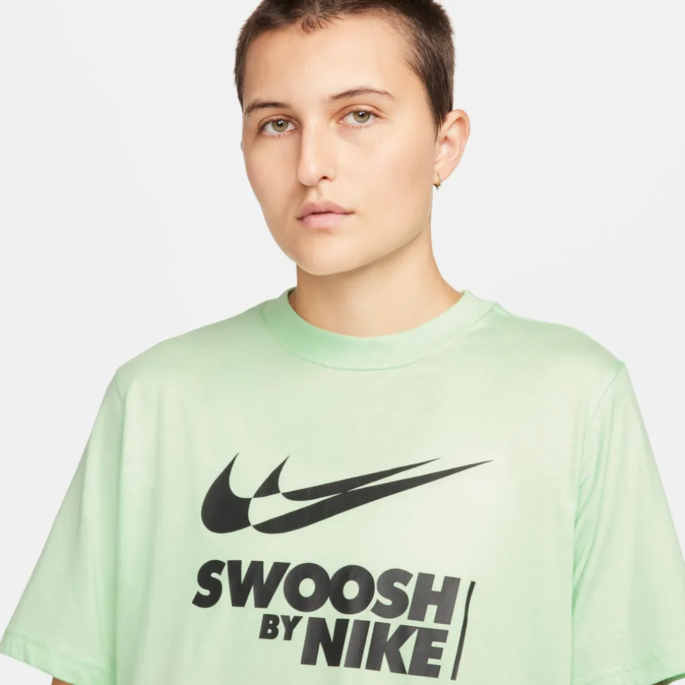Sportswear shortsleeve shirt