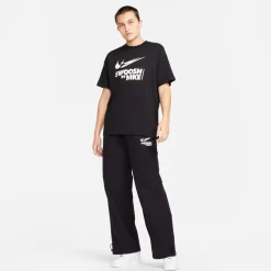Sportswear shortsleeve shirt