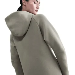 sportswear tech fleece windrun