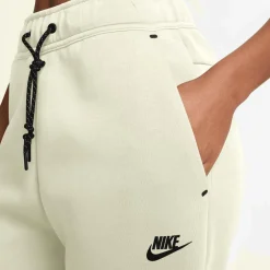 sportswear tech fleece women's