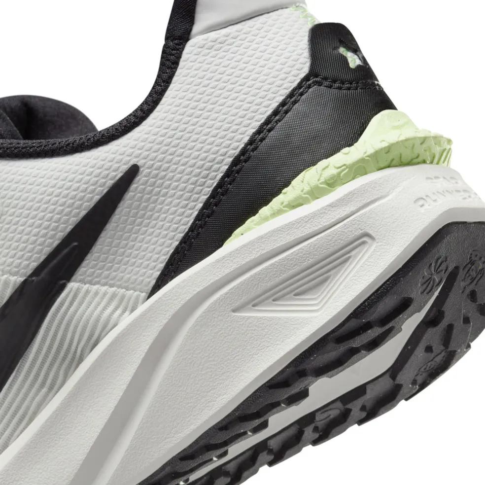 Star Runner 4 kids sneakers