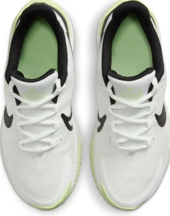 Star Runner 4 kids sneakers