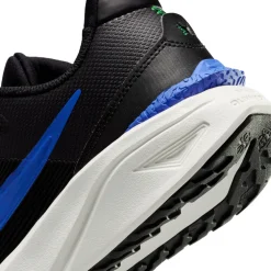 Star Runner 4 kids sneakers
