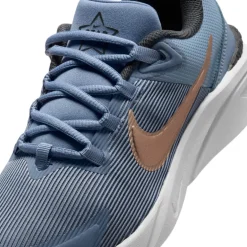 Star Runner 4 kids sneakers