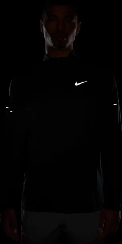 Stride Dri-FIT 1/2-zip longsleeve