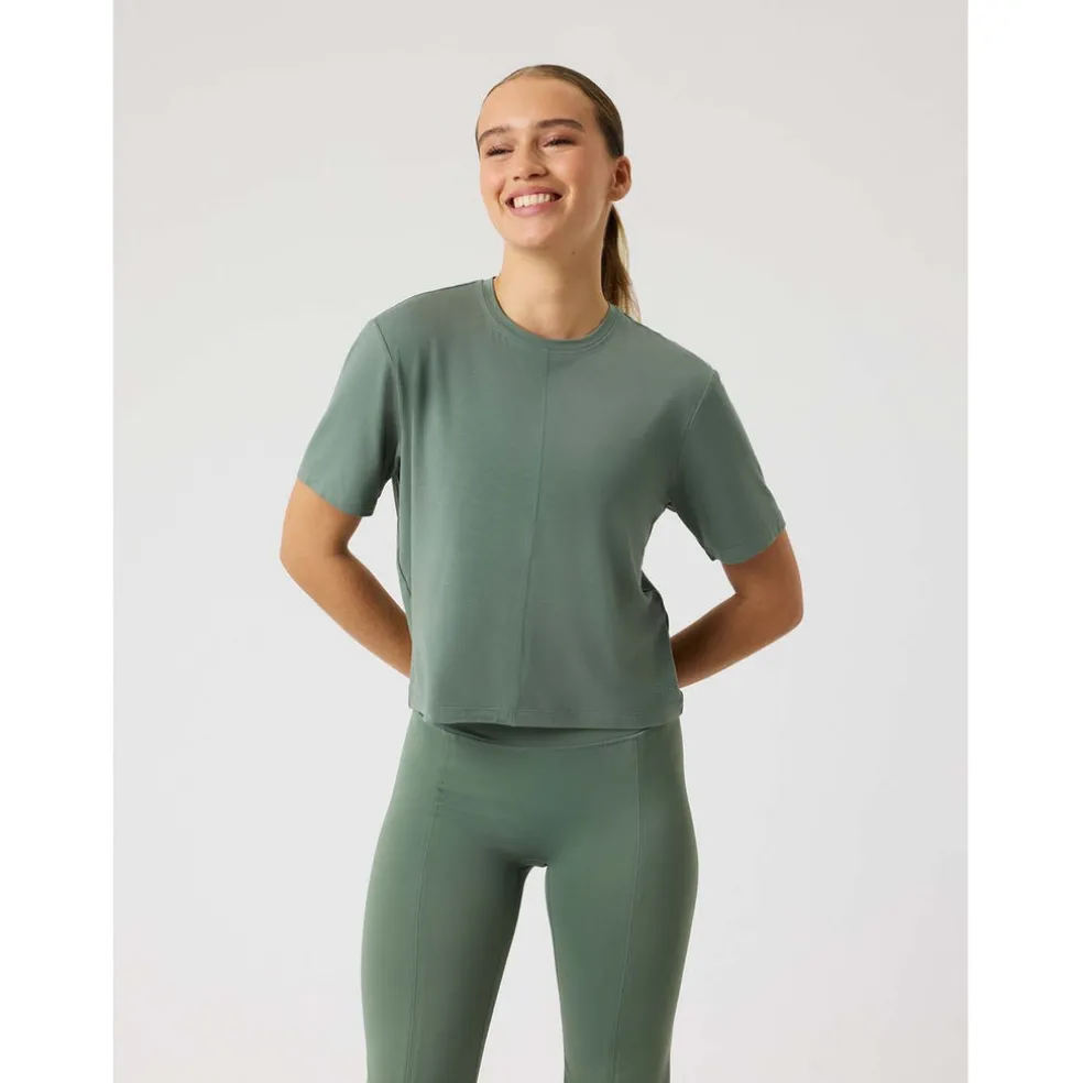 studio soft t-shirt