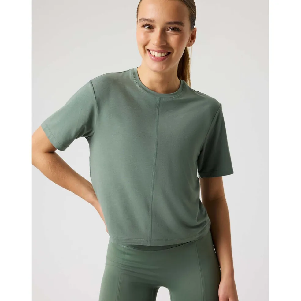 studio soft t-shirt