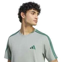 THREE STRIPES t-shirt