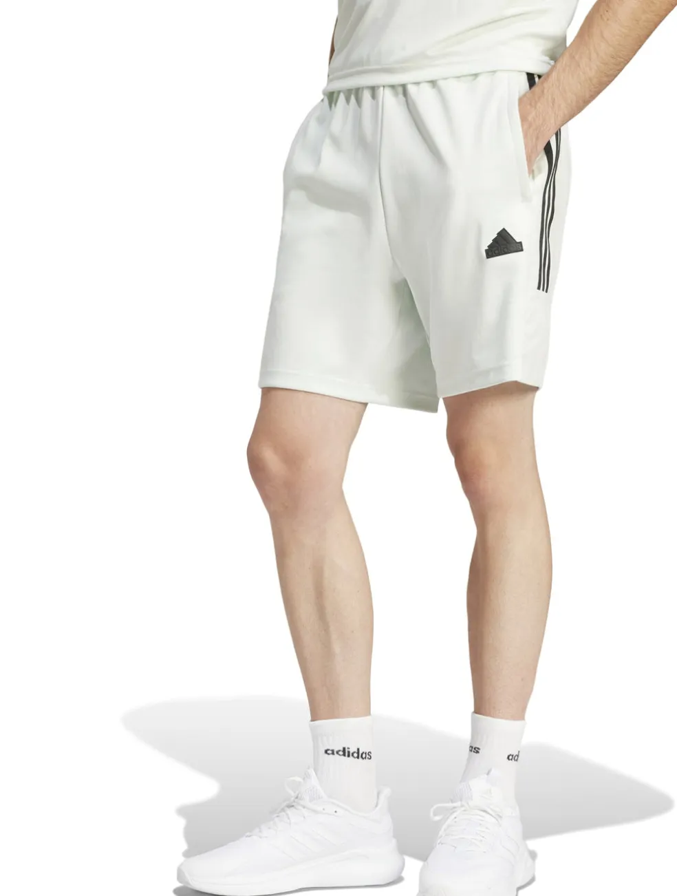 Tiro short