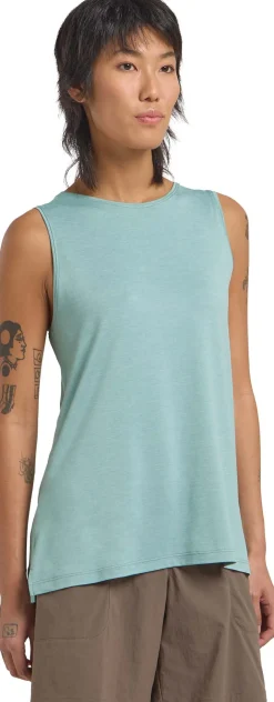 Travel top