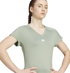 TR-ES MIN T T-Shirt