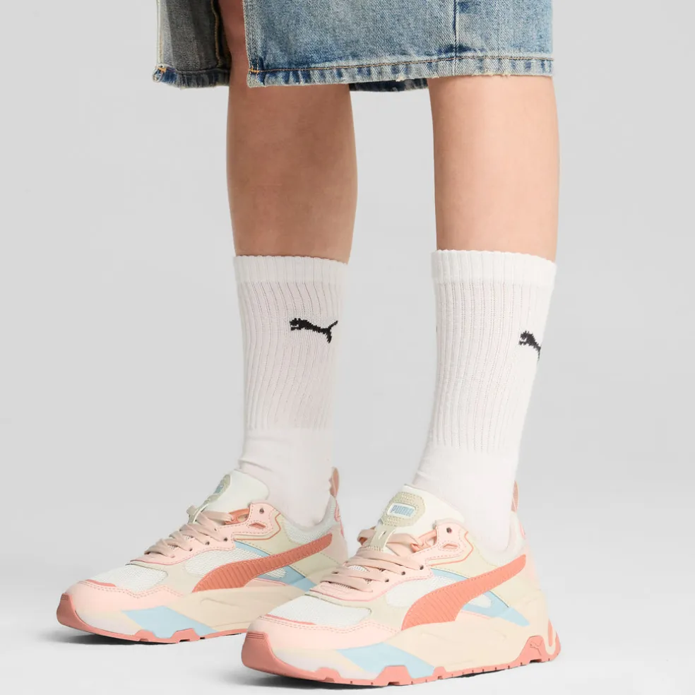 Trinity sneakers