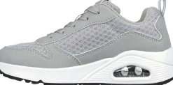 Uno sneakers