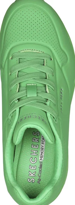 Uno sneakers