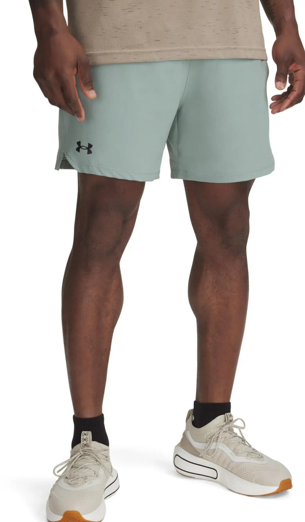 Vanish Woven 6in short
