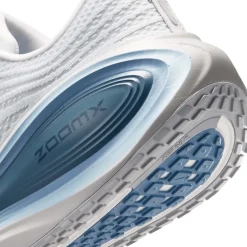 Vomero Plus Hardloopschoenen