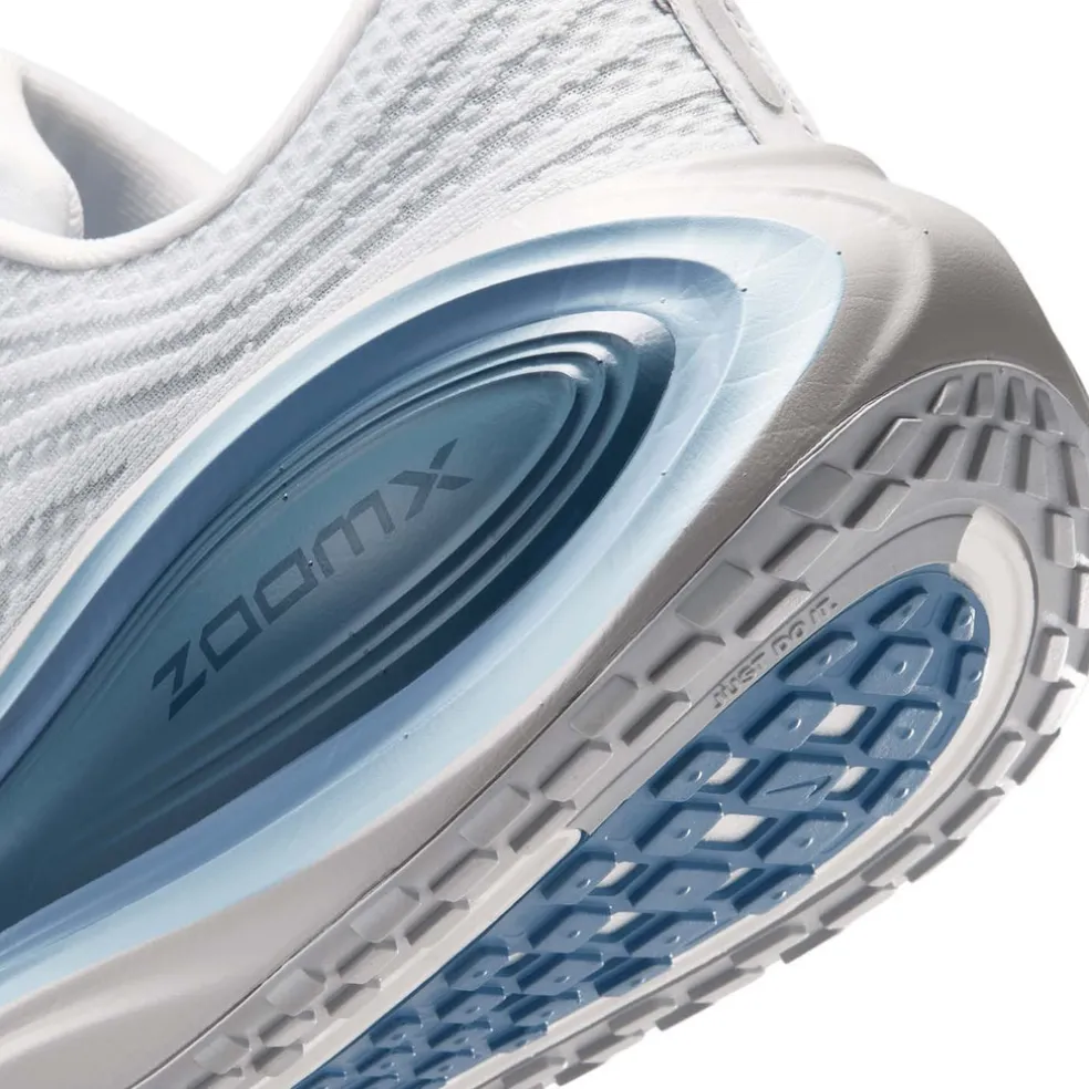 Vomero Plus Hardloopschoenen