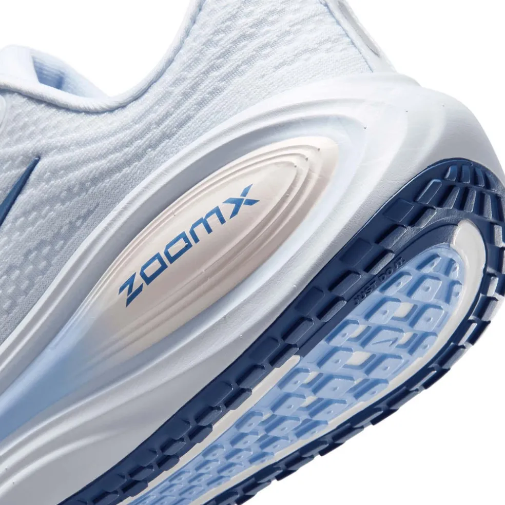 Vomero Plus Hardloopschoenen