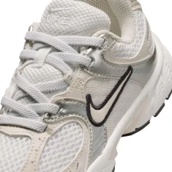 v5 rnr kids sneakers